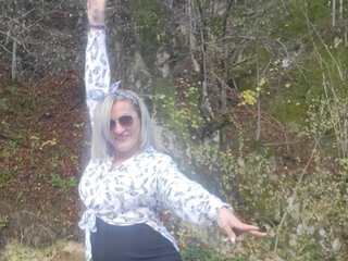 ADELIYNNE