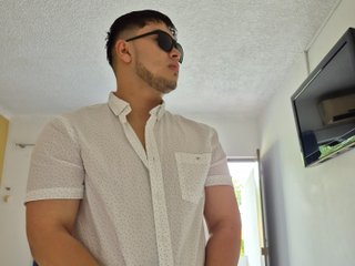 AlexJhons
