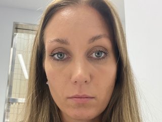 Alexandra88dirtyhotel