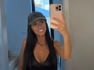 AriaXSimone