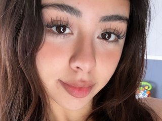 Arianabaddiegirl