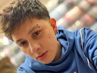 Arontroy_ofi