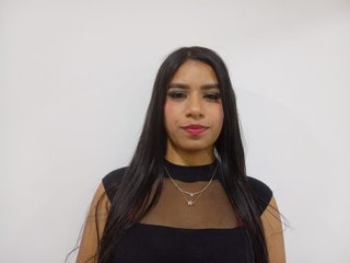 AylaLux
