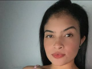 AylayZoe