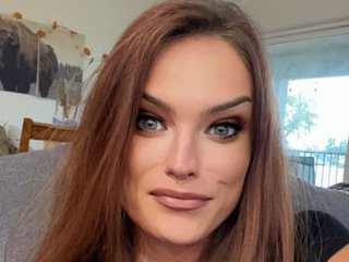 BeautifulBrandi88