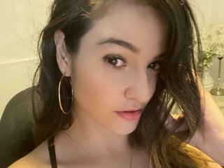 Bella_Moss