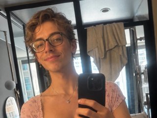 BigClitAshley