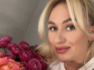 Blond_girllll