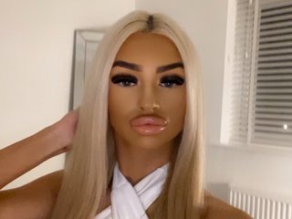 BlondeBaby_x