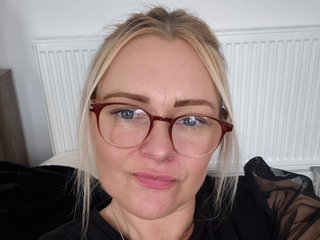BlondieBeaux