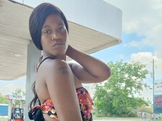 BonnieBanks25