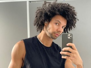 Brazilianhotboy