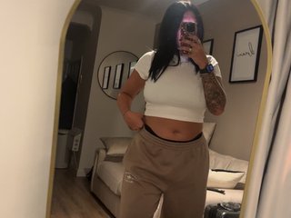 BrunetteVirgo