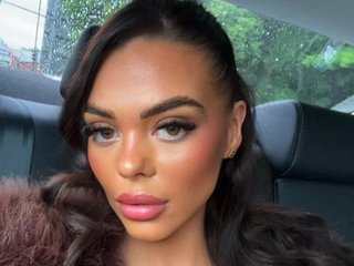 Brunette_bunnyxo