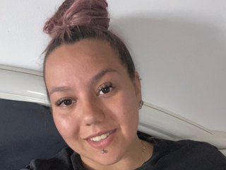 Carlottinahot