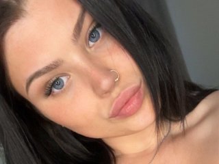 Charli_Fox