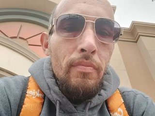 Cloudblowintrucker