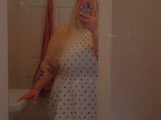 CurvyBrattySubXO