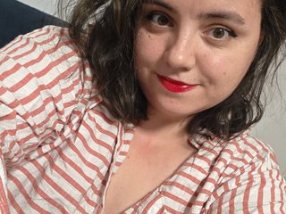 CurvyMia_X