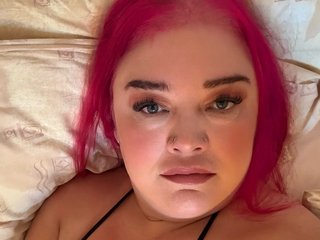 CurvySweetAdora