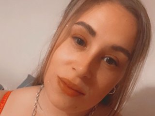 Curvy_Gem_Xo