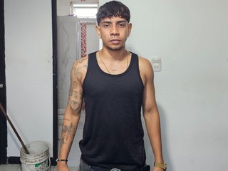Damianbigcock_ea