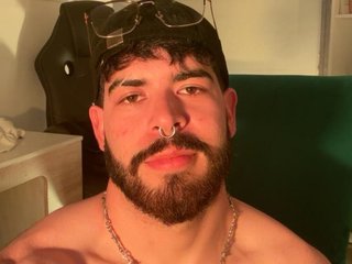 Dom_Boy