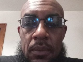 EazeyDick810