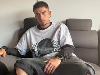 Elias18