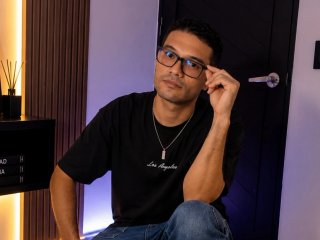 Elias_Thunderr