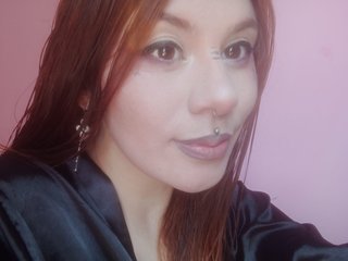 Emma_Whiite