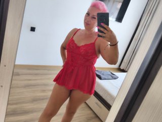 Eve_Crimson