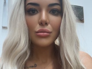 FindomGoddessAdriana