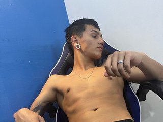 FuegoAndPlacer Male Online Webcam Porn