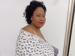 GoldenGoddessxx22