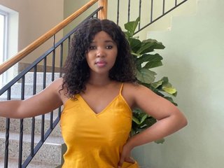 Gorgeousmona