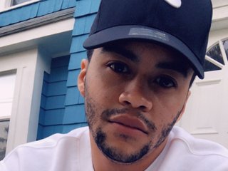 HeKindaHandsome