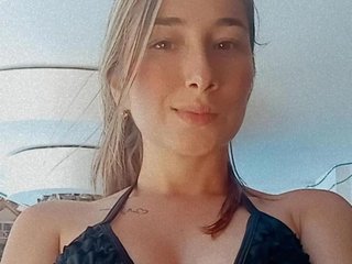 Irislove18 room chat