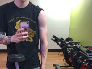Joeyy99