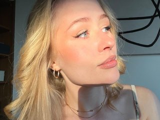 JuliaJue room chat