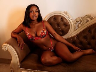 Kasey_Delvey