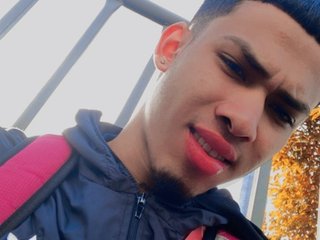 KayboyY