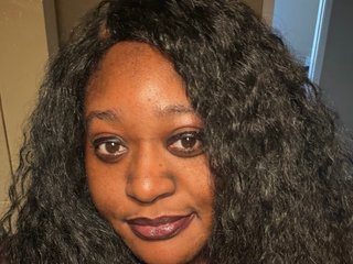 Kyrisemissy2145