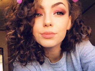 LaceyBellee