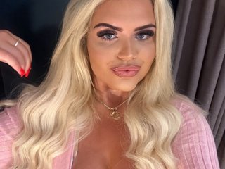 LaceyMae22