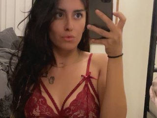 LatinaBombshell1111