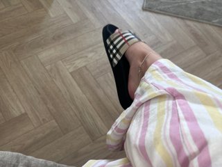 Lauren18x