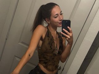 LilyLaceXO