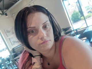LolaLuckXX