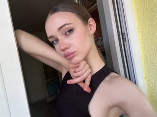 LolaSultry